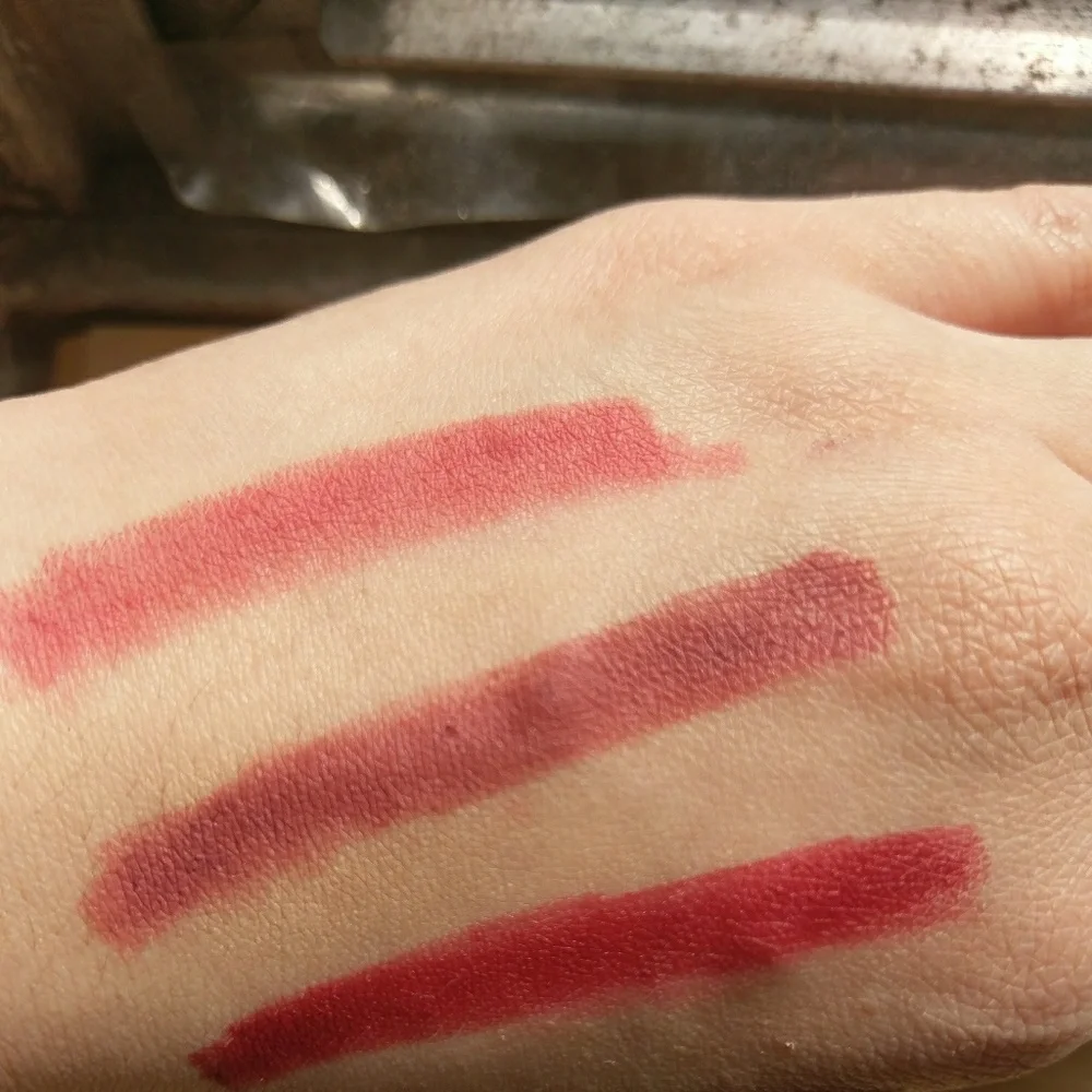 3/12 berry pink dual lip liner & eyeliner